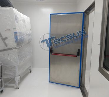 PUERTAS HERMÉTICAS PARA LABORATORIO - USO FARMACÉUTICO ECUADOR