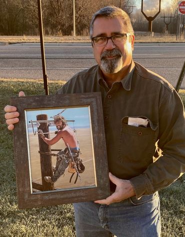 Kevin with “Higher Up” 11x14 original 2021