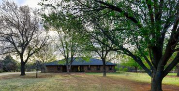 Residential interior at 1010 Amy Way in Elk City, Oklahoma