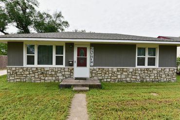 Street view of an Airbnb in Waynoka, OK