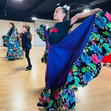 mariachi folklorico classes near me in Tucson dance academy Arizona Folk dance studio for kids
