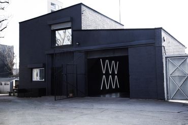 Professional Blackout Studio for Music Videos, Photography & Drive-In Shoots