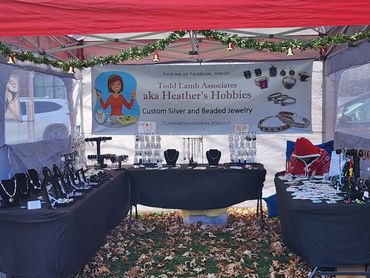 Holiday Market 12/2025