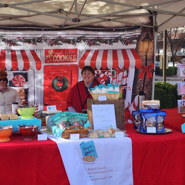 Holiday Market 12/2025