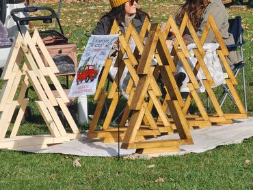 Holiday Market 12/2025