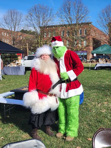 Holiday Market 12/2025 Santa & Grinch