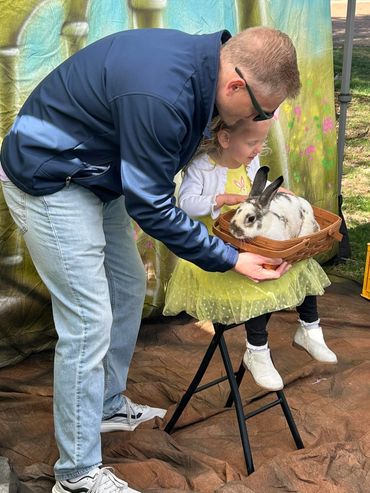 Opening Day at the market Bunny photos 3/28/2026