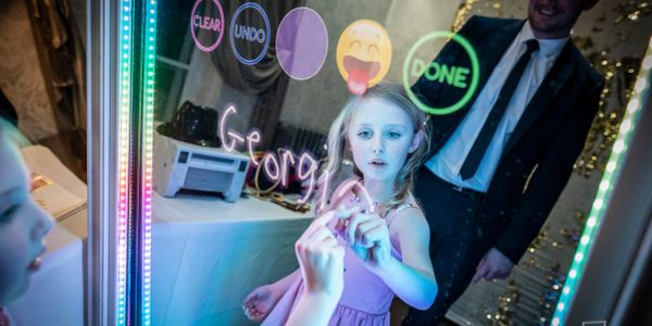 Mirror Photo Booth Saint Louis Mirror Me STL Saint Louis' Photo Booth Rental St. Louis Missouri