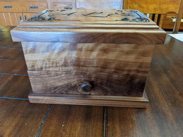 custom woodworking jewelry or trinket box