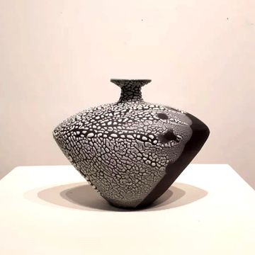 Ceramic vase by Lyn Lawrence.