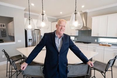 Florida Realtor does not charge buyers a transaction fee.