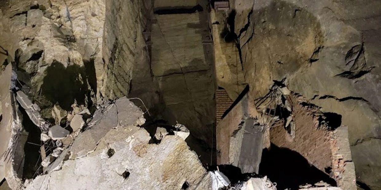 Geoffrey Wawro touring Underground Nazi refinery inside the Jakobsberg.