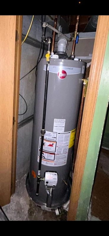 Gas water heater install
Gas water heater replace