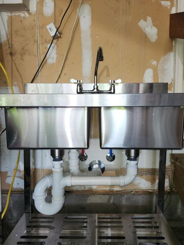 New install plumbing. Palenque's plumbers make something out of nothing