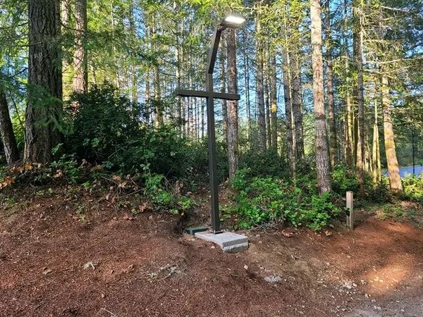 Custom light post
