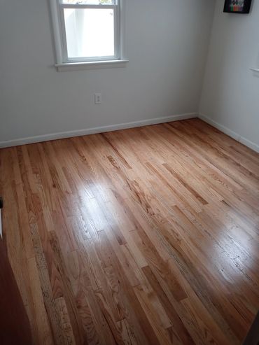 Oak Hardwood Floor