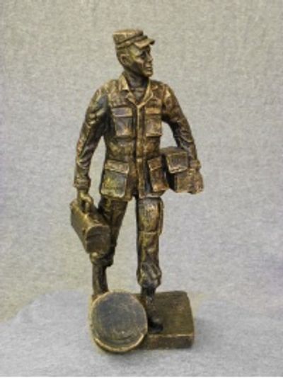 Rod Mensch military statue