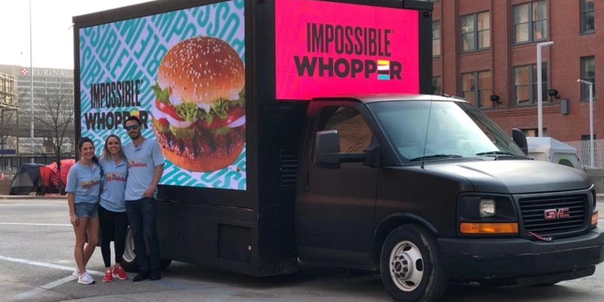 circuito de midia DOOH  paineis de led checkin , raio x ,embarque desembarque aeroporto de congonhas