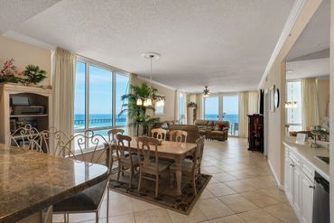 The Pearl Diningroom