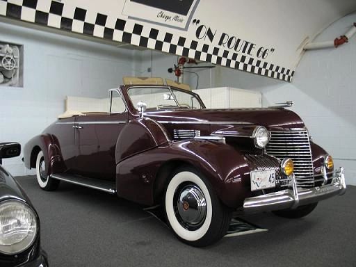 1940 Cadillac_1.jpg