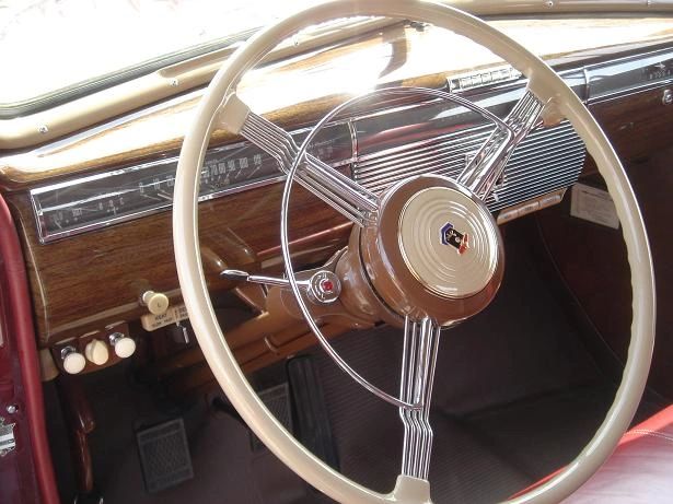 267_Steering_Wheel.JPG