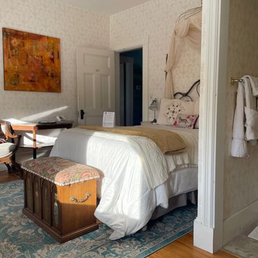 The Guilford Bed & Breakfast - Isabelle Room