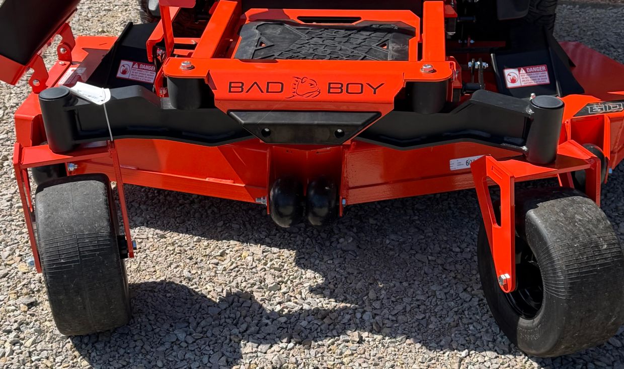 BAD BOY MAVERICK HD CAST STEEL INDEPENDENT FRONT EZ RIDE SUSPENSION