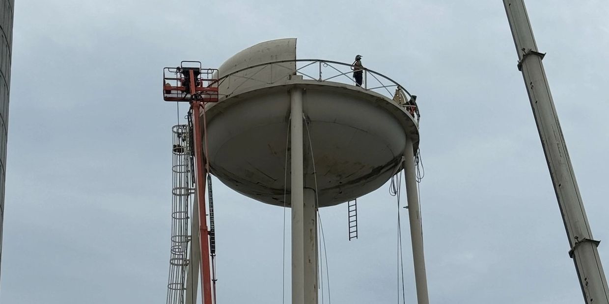 07.09.2024 @ 5AM:  TEARDOWN OF OLD FRANK OTT TANK IN PROGRESS