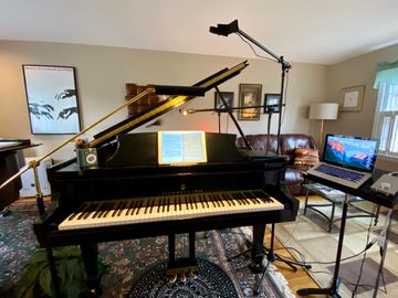 Virtual piano lessons setup