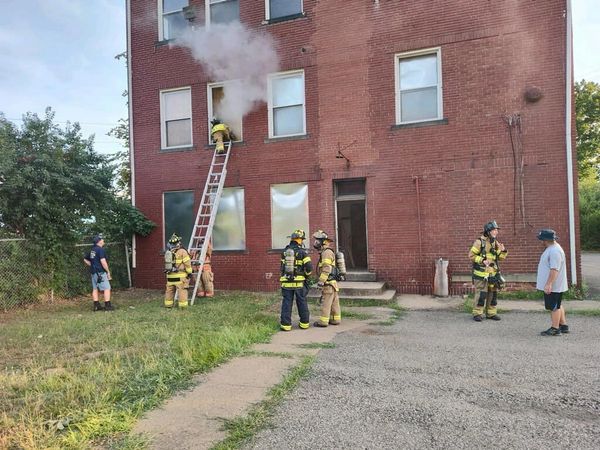 Members training at a building in Carnegie Summer 2024