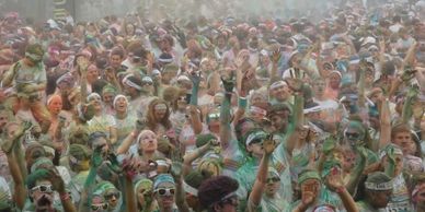 Seattle Color Run by Music De-Lite DJ Service over 15,000 People attended.