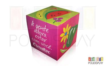 Display cubo de papelão para comunicação no pdv