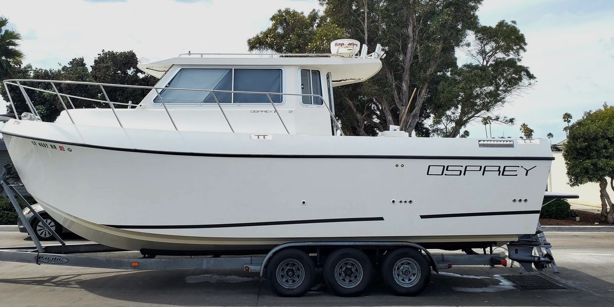 The vessel, is a 28 foot Osprey, 2008 year. plenty of room to fish 6, limited seating (about 4 peopl