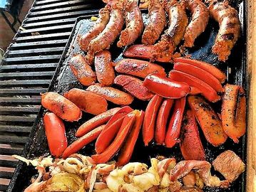 Parrilladas y banquetes empresariales.