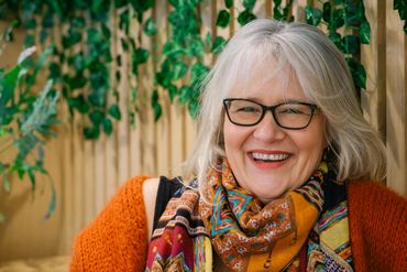 relaxed brand portrait by Felicity billen ,Devon brand photographer