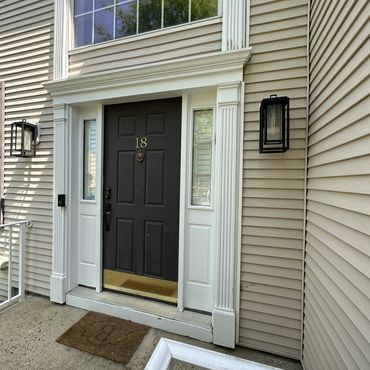 Elegant home entrance lighting.