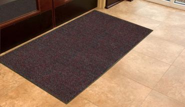 Classic Brush mats provide maximum scraping power to ensure dirt stays in the rug, not in your build