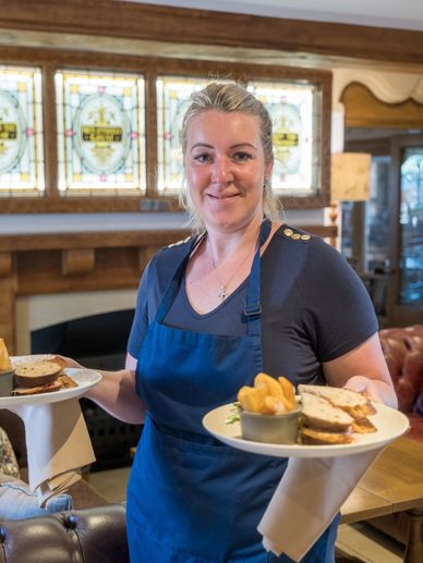 The Inn at Huxley, best restaurant near me, nice pub near me, Cheshire dining, eating out in Chester