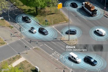 SMART CITY EN TRNASPORTE PUBLICO Y PRIVADO.