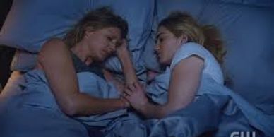 female couple holding hands in bed #wlw