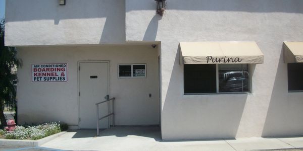 Our boarding kennel is located next door to our state-of-the-art full-service veterinary hospital so