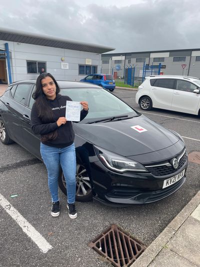 Duda passed on her driving on 21.10.24 on Lee-on-the-Solent with only 3 minors. Congrats! :)