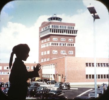 3 Main concourse view of the distinctive control tower