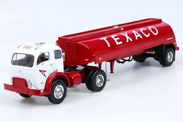 White 5000 Gallon Aviation Tanker Texaco First Gear 19-2202