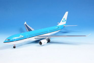 Airbus A330-200 KLM PH-AOA Herpa 551847