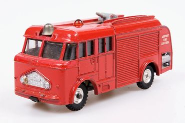 Airport Fire Tender Dinky 276