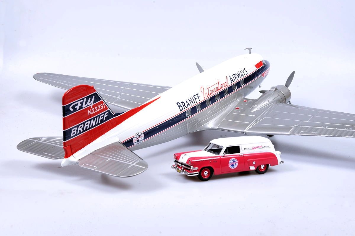 Douglas DC3 Braniff CDC Armour Franklin Mint Goldvarg 1953 Ford Courier GC-BI-001