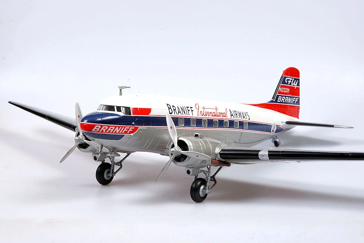 Douglas DC3 Braniff CDC Armour Franklin Mint