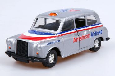 FX4 Taxi American Airlines Corgi 58005