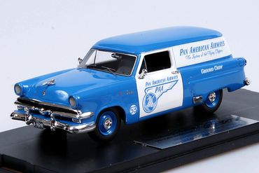 Ford Courier Van Pan Am Goldvarg GCPA001